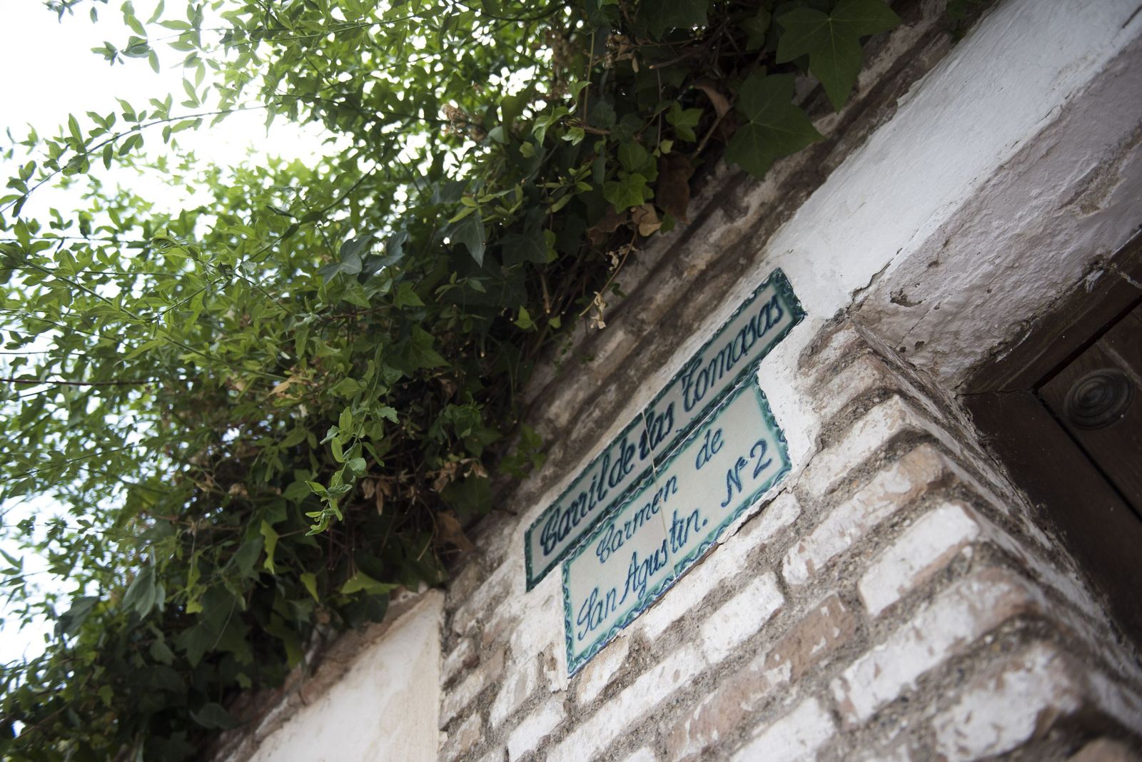 El carmen está en el Carril de las Tomasas.