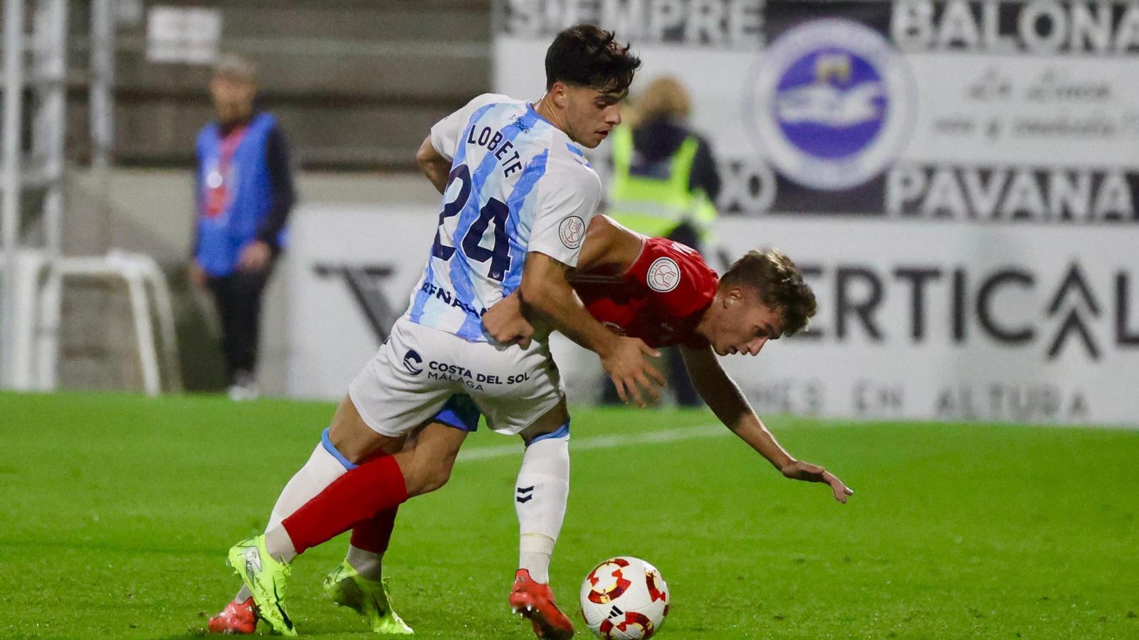 Las fotos del CD Estepona - Málaga CF de Copa del Rey
