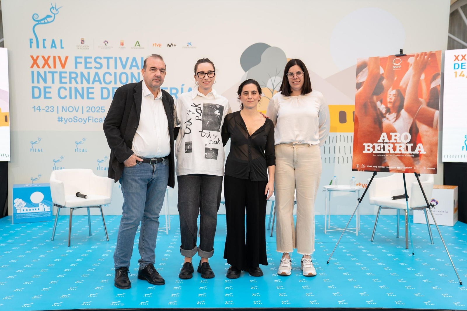 Iznaola y Morales con Azkarate y Berbois.