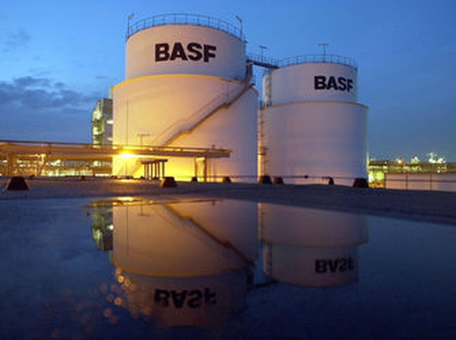 Depósitos de BASF en Alemania.