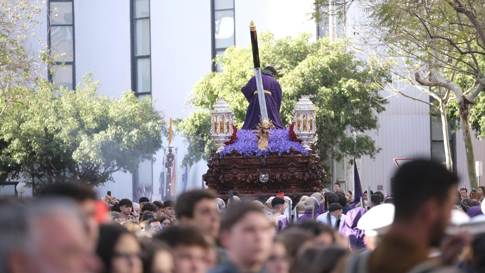 La procesión de Pasión en Almería, en imágenes