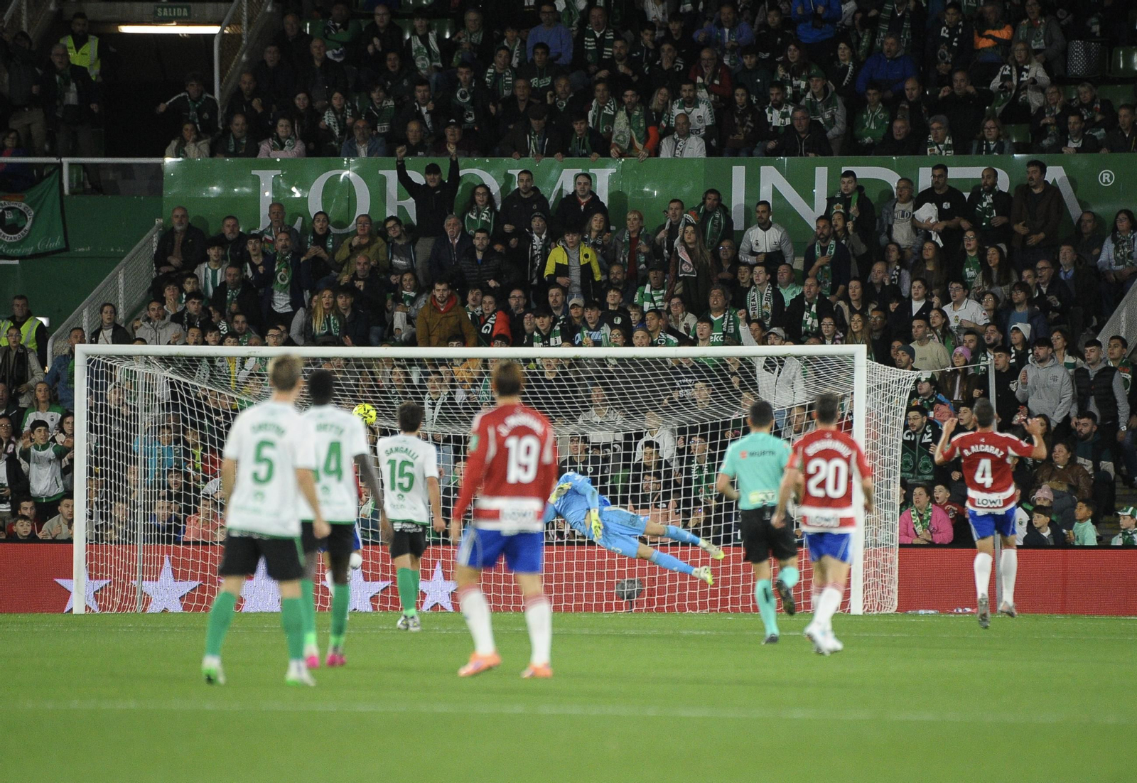 Las mejores imágenes del Racing-Granada CF