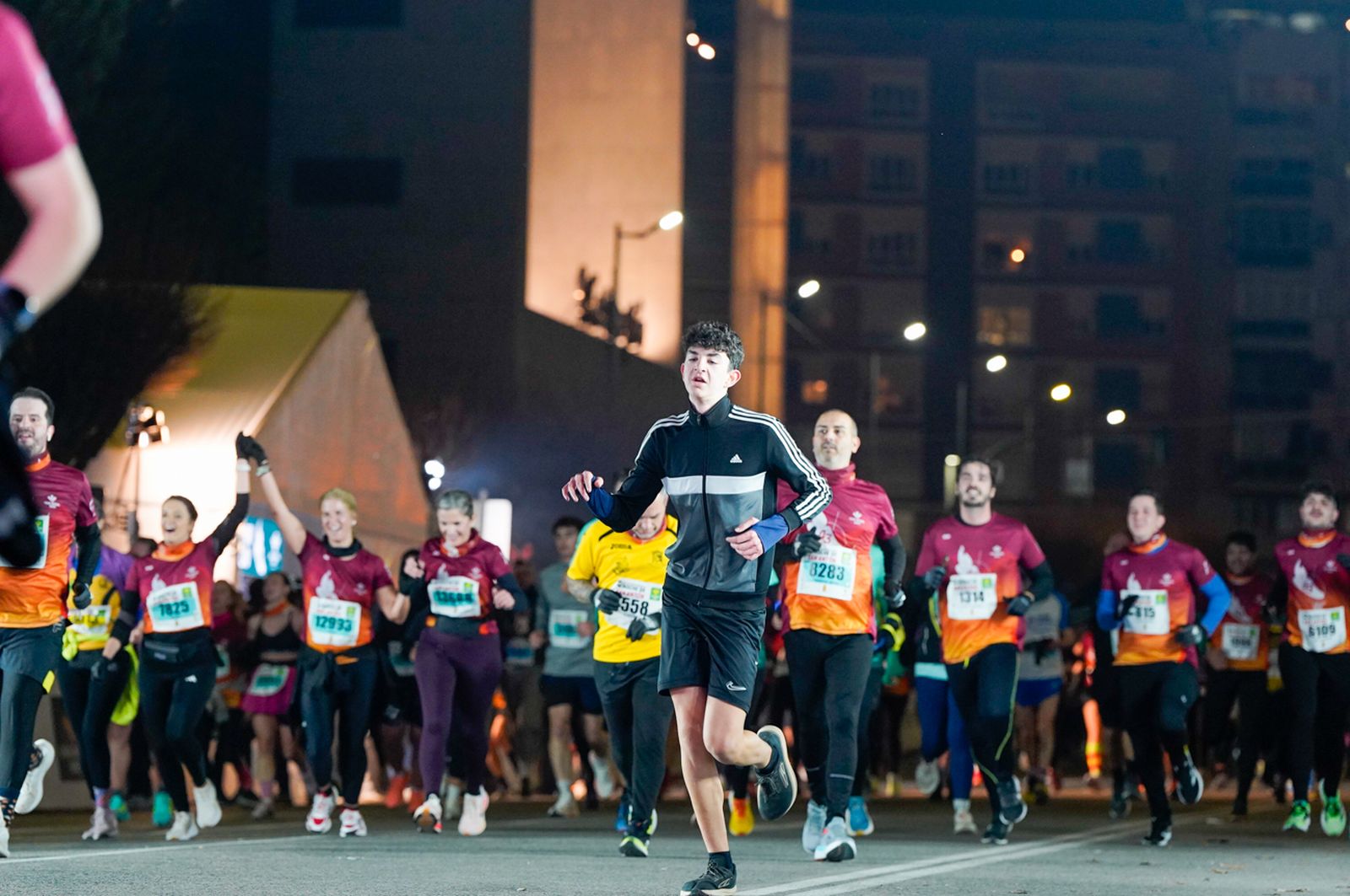 En imágenes: búscate en tu llegada a meta de la Carrera de San Antón 2026 (18)