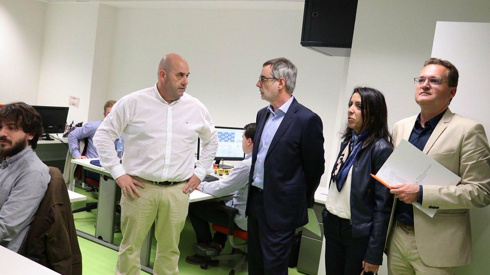 Visita de José Manuel Villegas, Marta Bosquet y Diego Clemente a las empresas del PITA