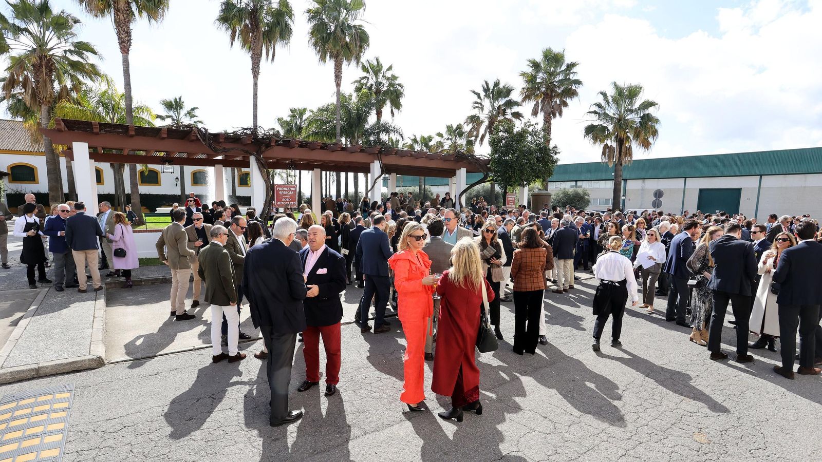 II Almuerzo Solidario de la Guardia Romana de la Hermandad del Transporte en Jerez