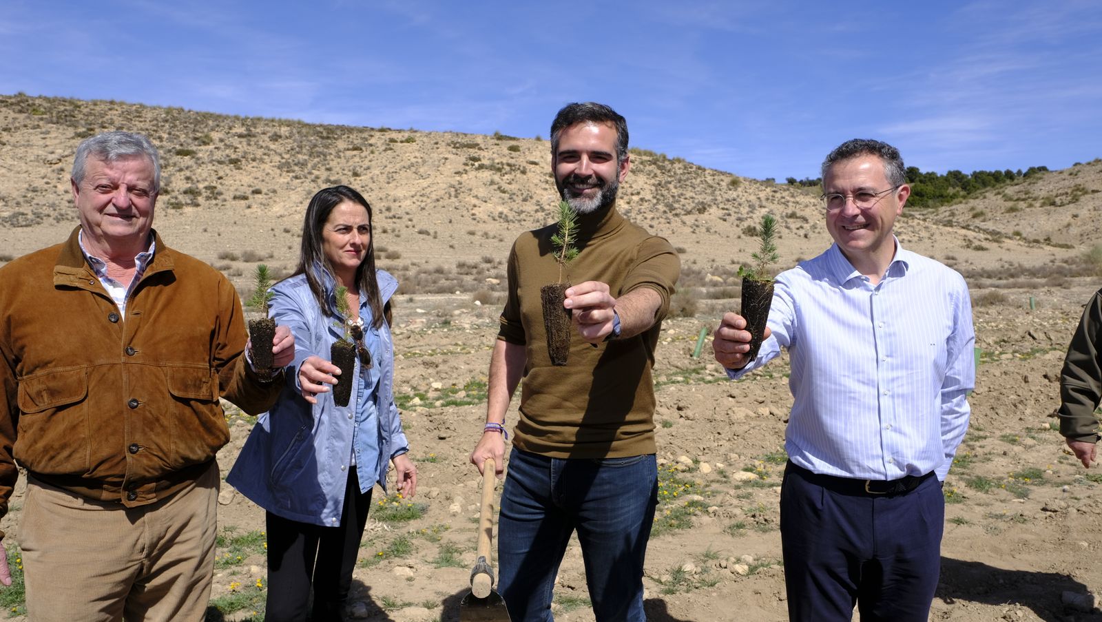 Cajamar pone 'la primera planta' para la reforestación de Sierra María-Los Vélez