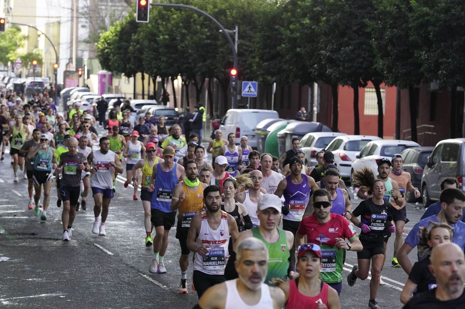 el Zurich Maratón de Sevilla 2026 por Lopez de Gomara, galería 1