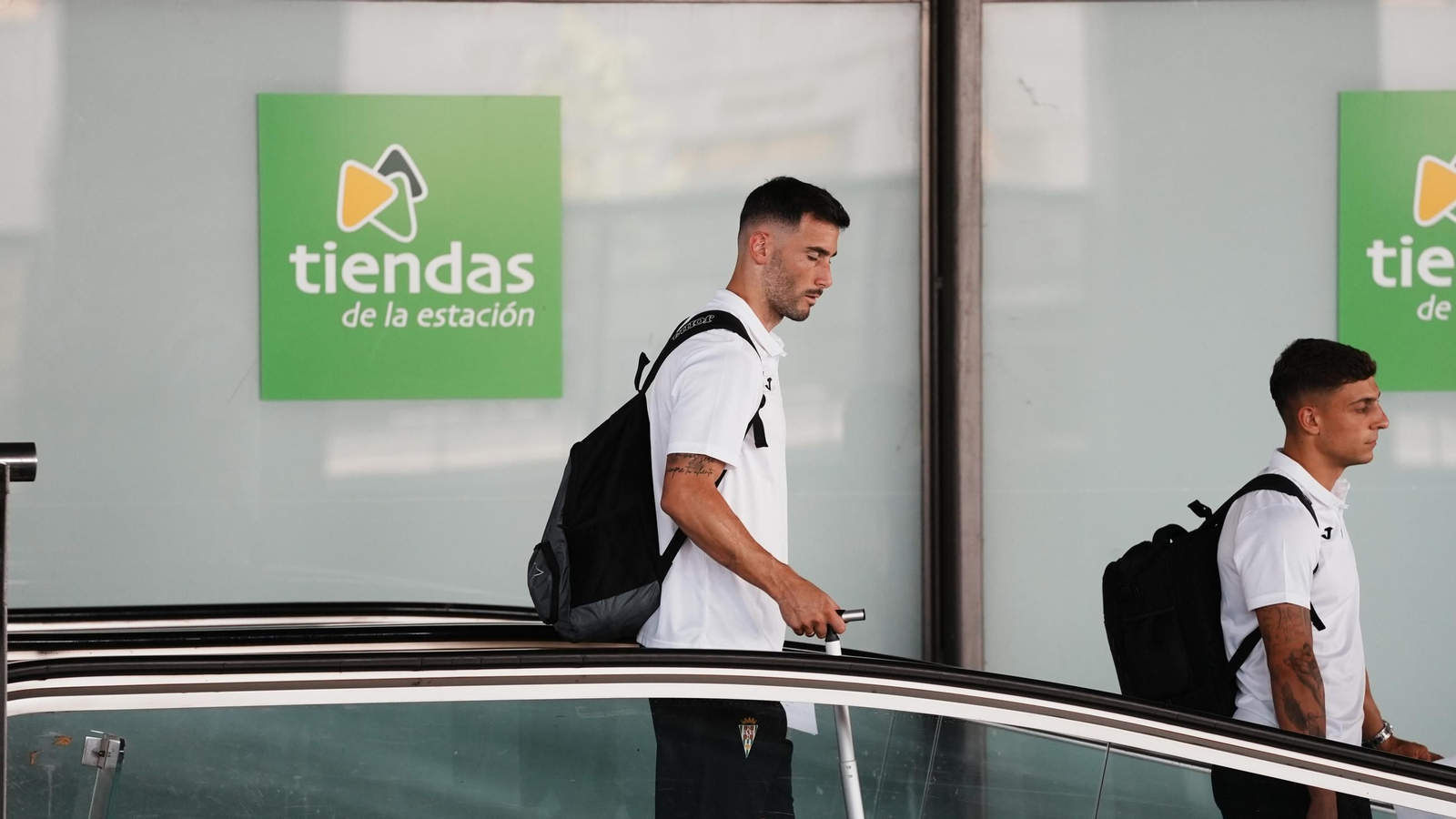 El Córdoba CF pone rumbo a su 'stage' en Oliva