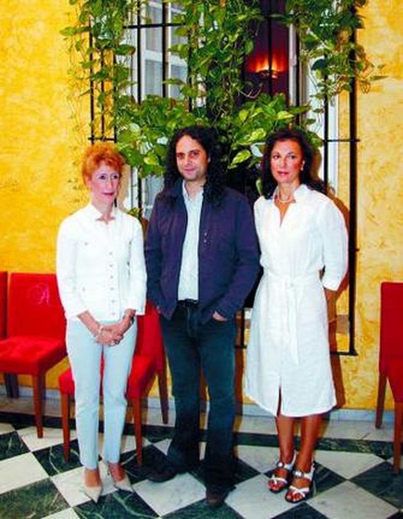 Montaño, Alqhai y la directora general del ICAS, Paz Sánchez.