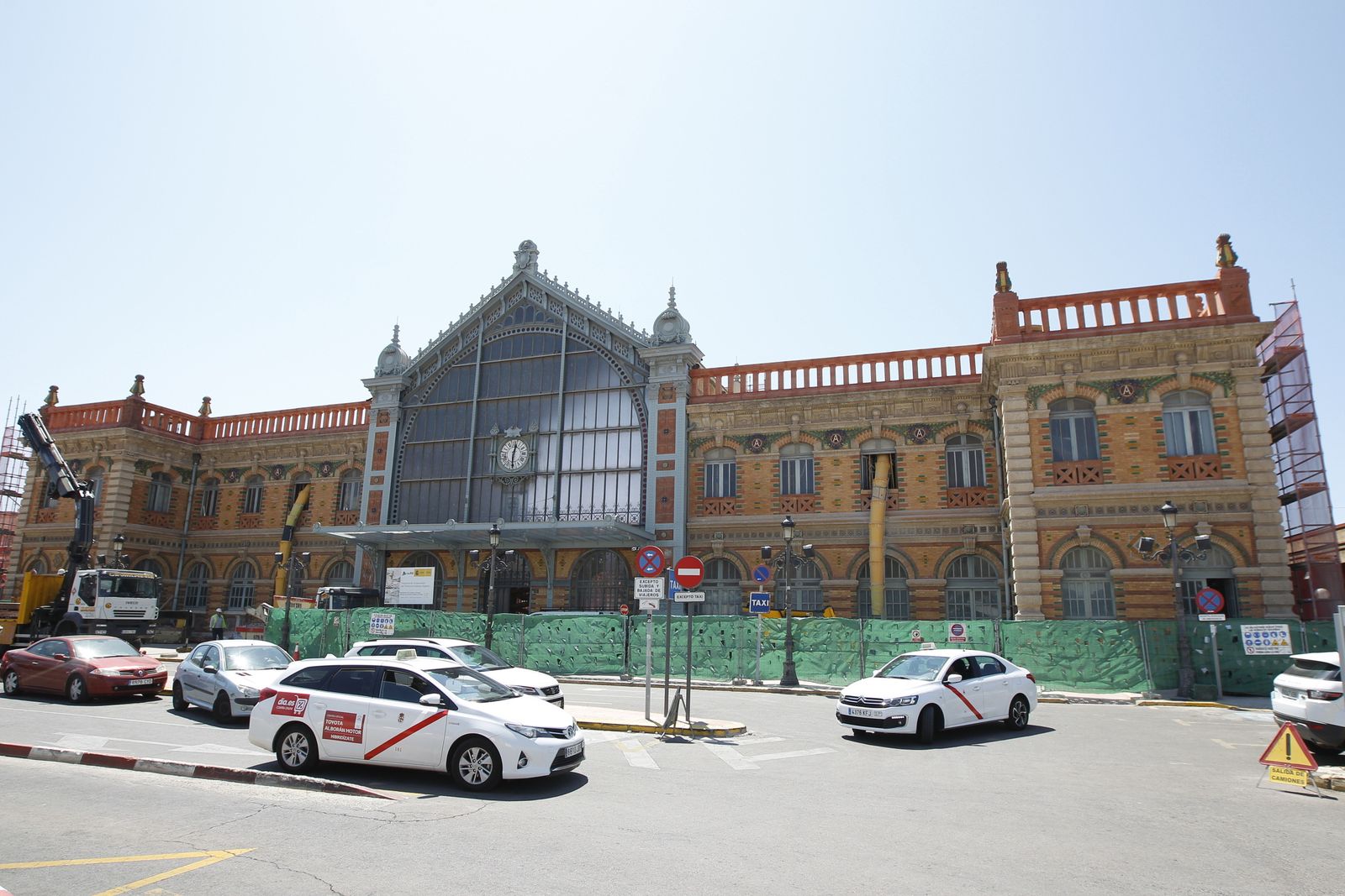 Las imágenes de las obras de la antigua estación de ferrocarril de Almería