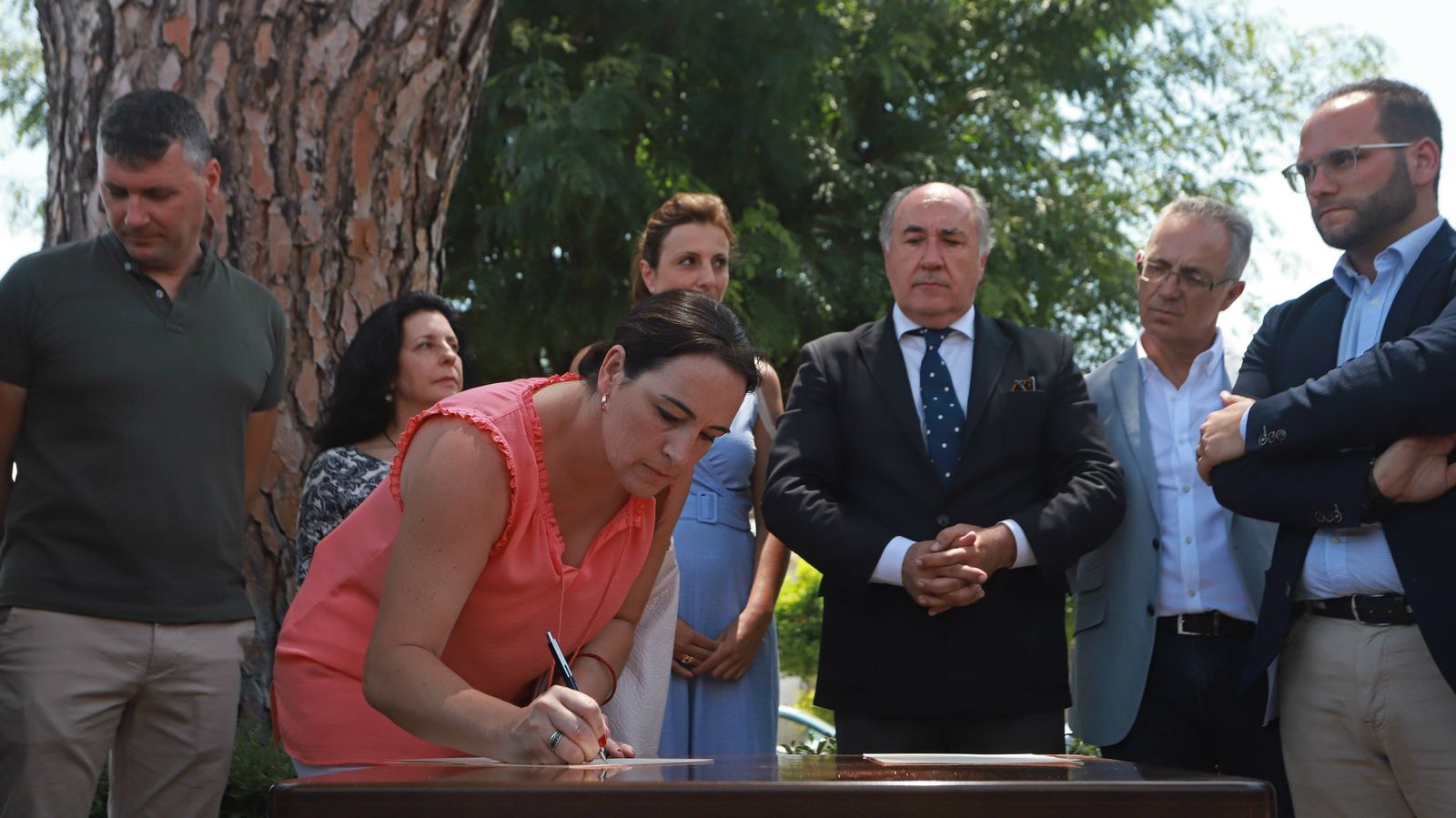 Las mejores fotos del viaje reivindicativo de los alcaldes a Ronda en tren