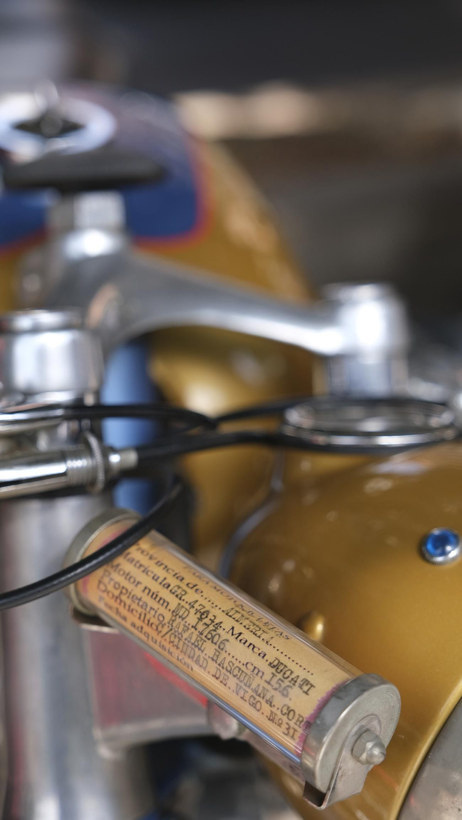 Exposición de motos antiguas y Ducatis en la Feria de Almería 2025, en imágenes