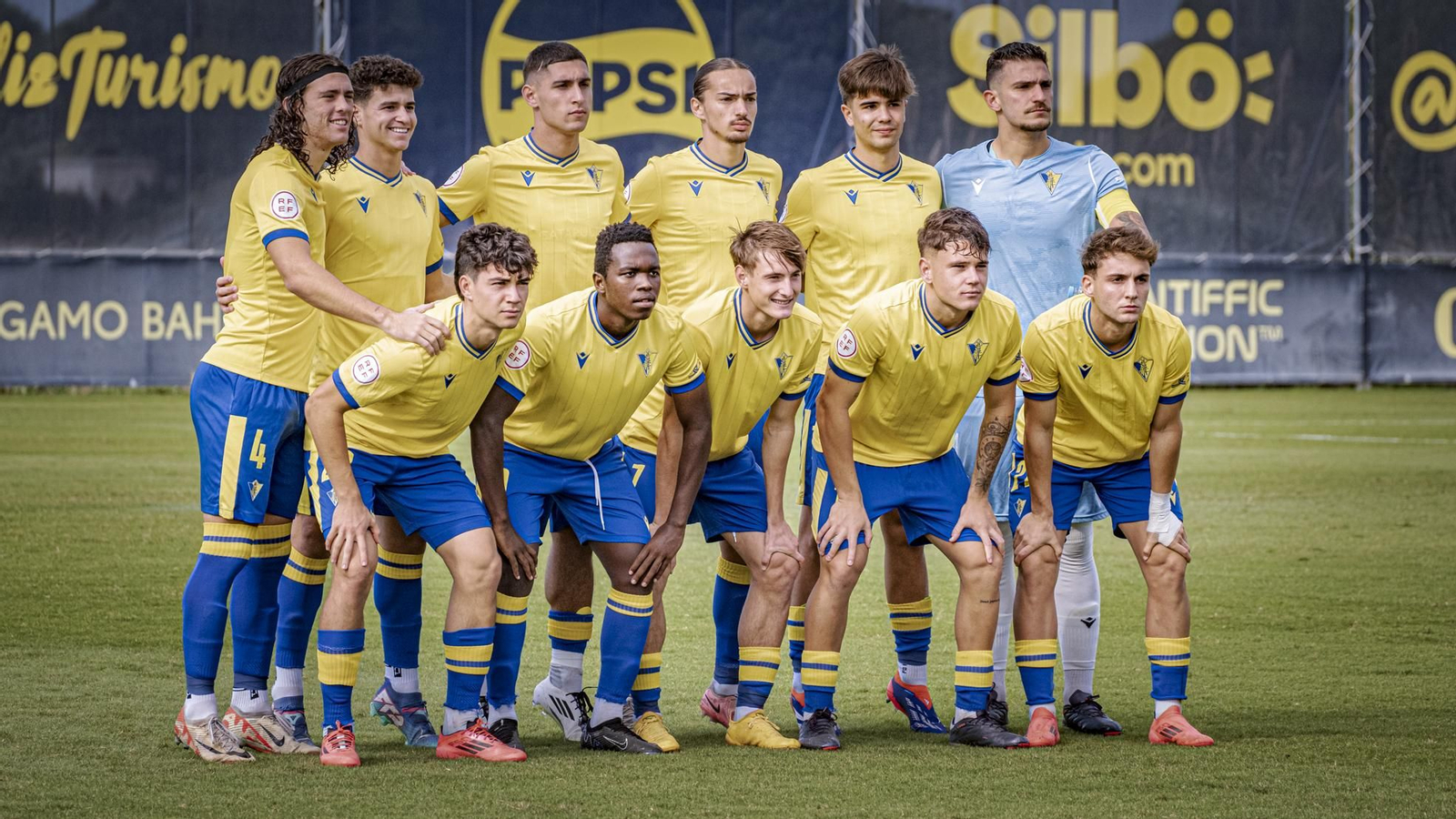 Las imágenes del partido entre Cádiz Mirandilla y La Balona.