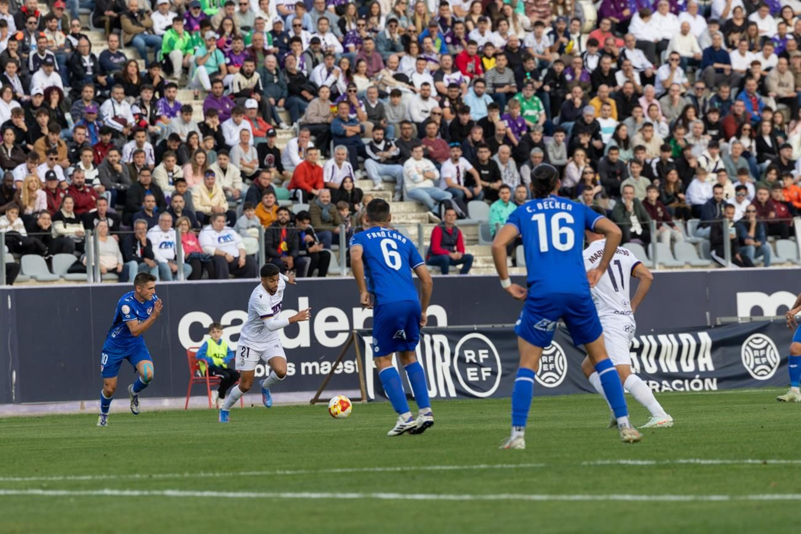 Real Jaén 0-1 Linares Deportivo: las mejores imágenes del clásico provincial