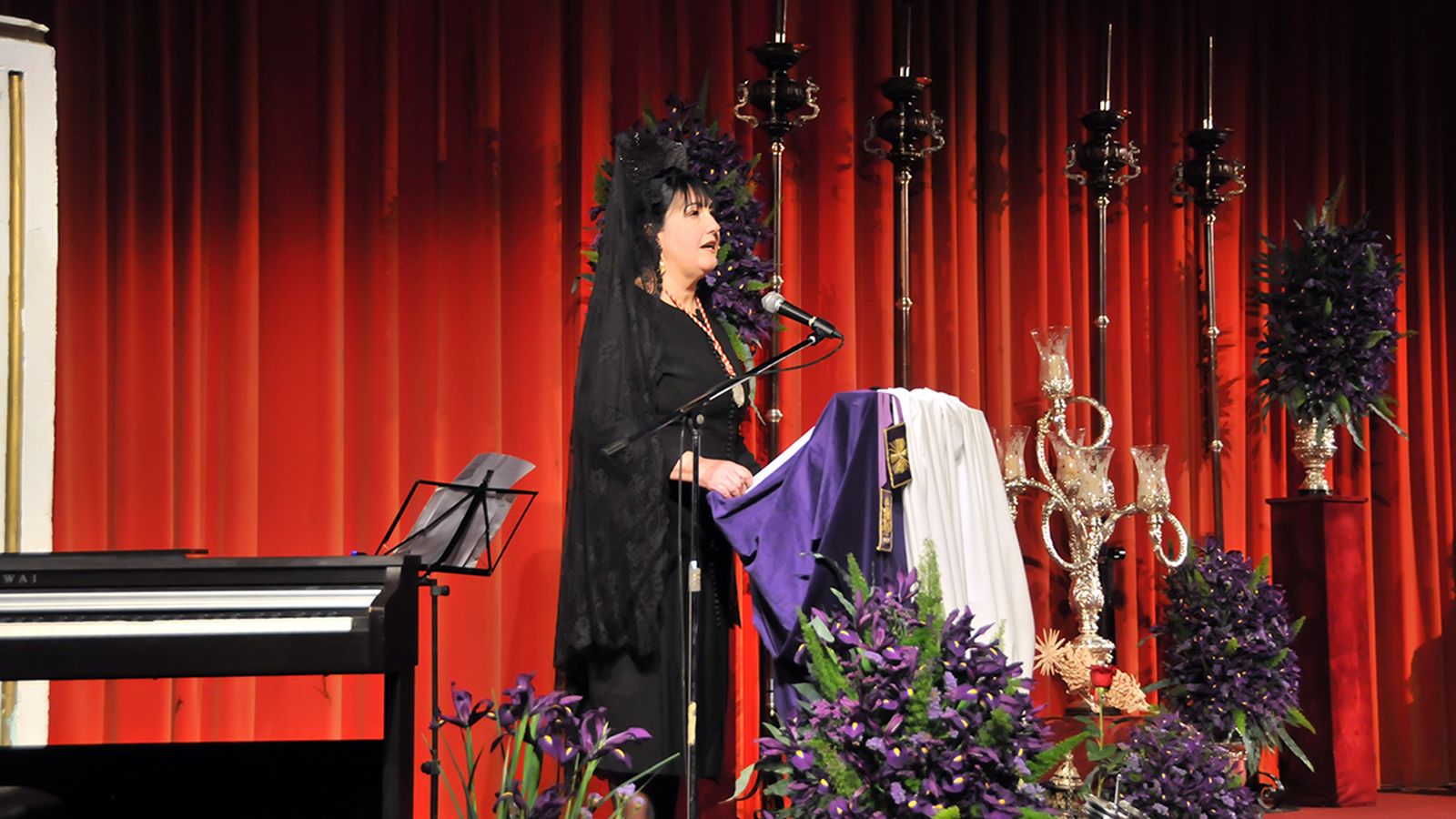 Cuchi Bueno Rodríguez pregonera de la Semana Santa de Ayamonte 2024.