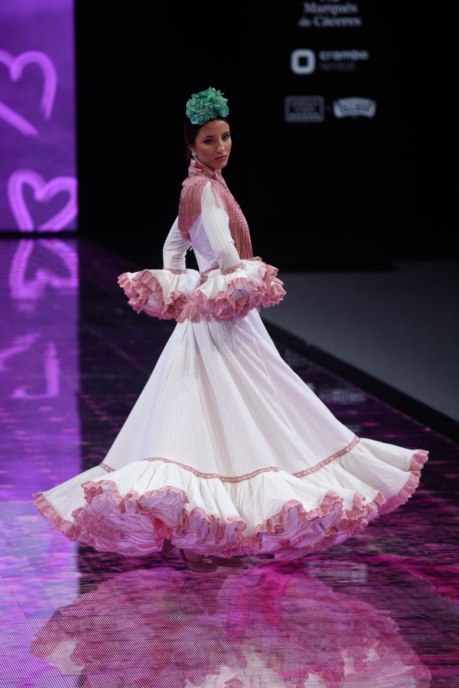 El desfile de Sara de Benítez en SIMOF 2024, todas las fotos