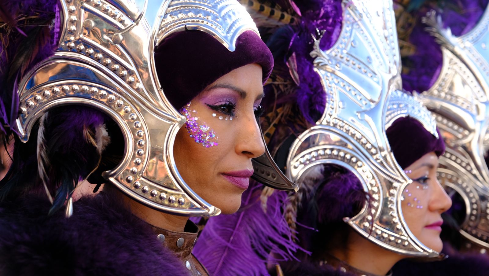 El espectacular desfile de Moros y Cristianos de Mojácar, en imágenes