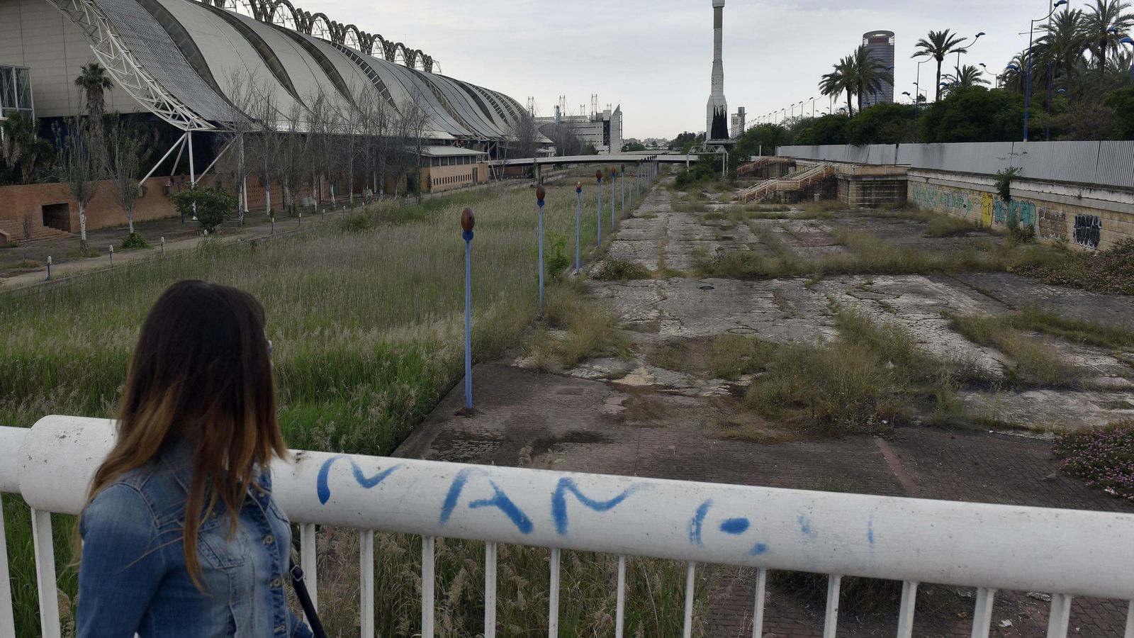 El Pabellón del Futuro y el Canal de los Descubrimientos.