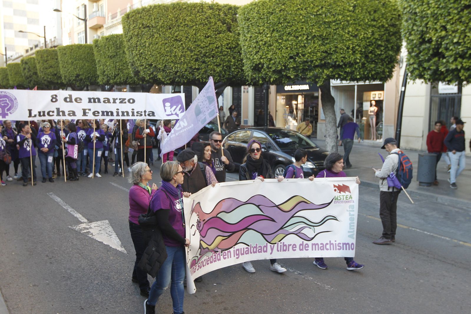 Fotogalería manifestación Día Internacional de la Mujer