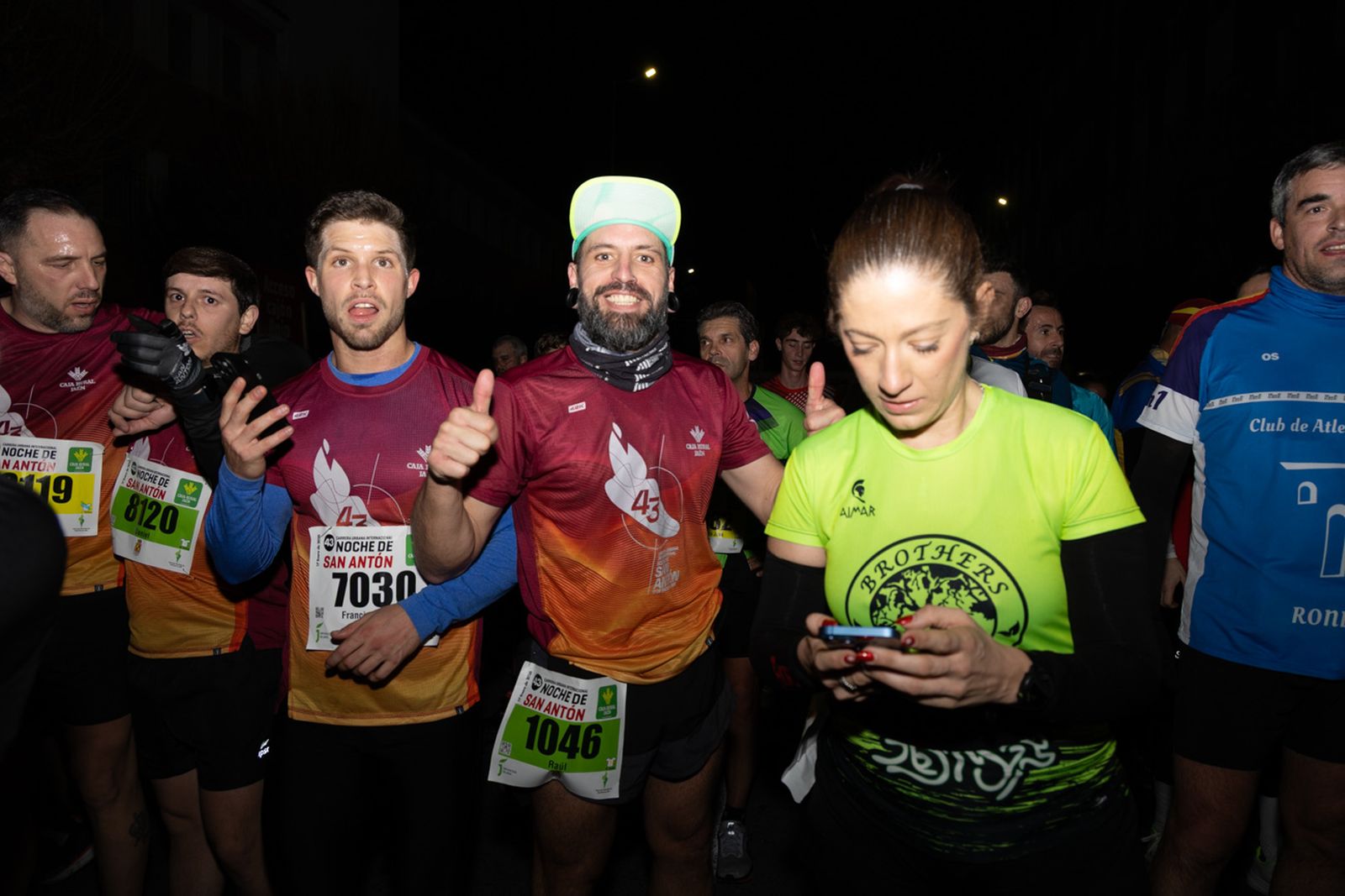 En imágenes: búscate en tu llegada a meta de la Carrera de San Antón 2026 (II)