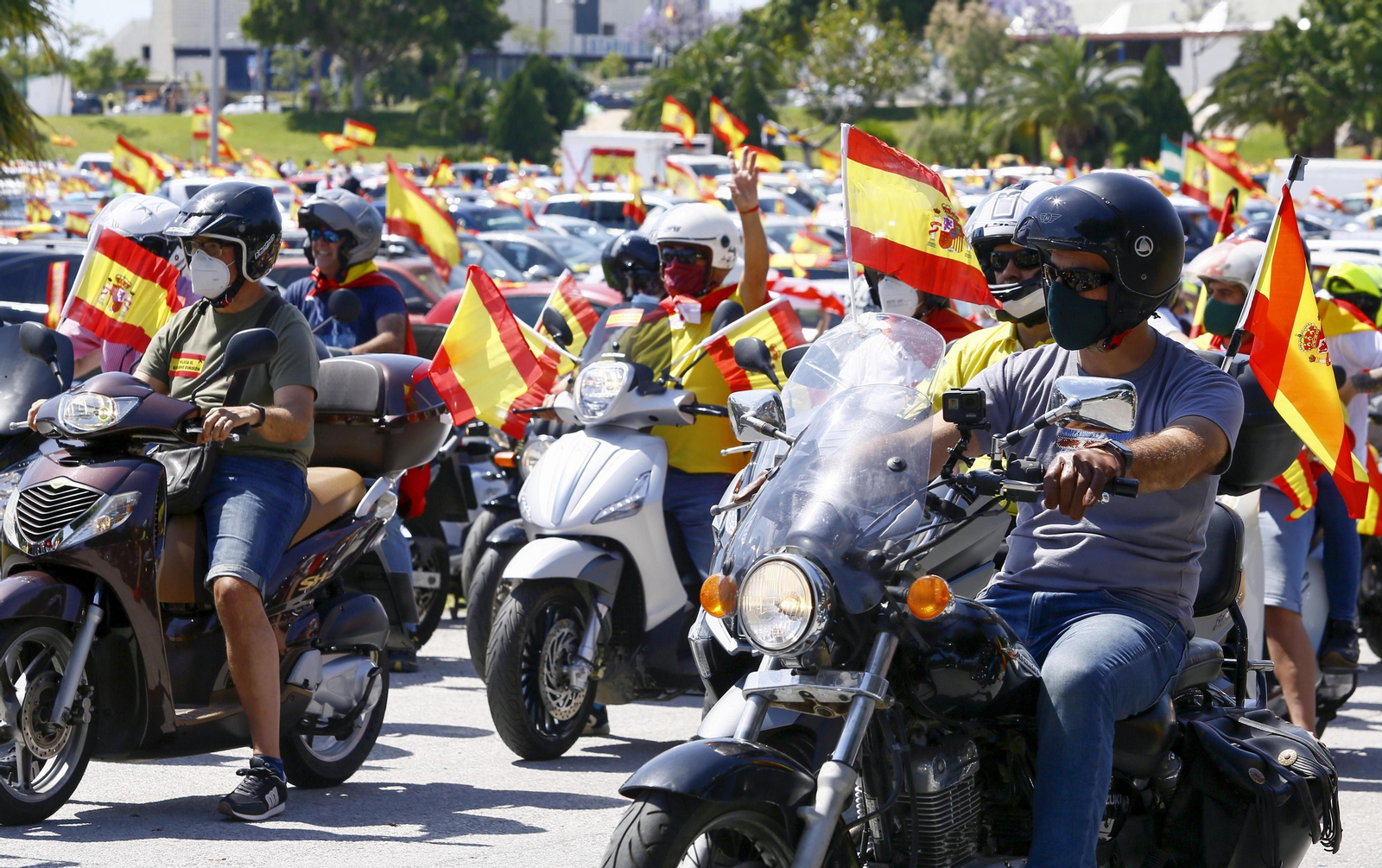 Las fotos de la caravana de protesta de Vox en Málaga