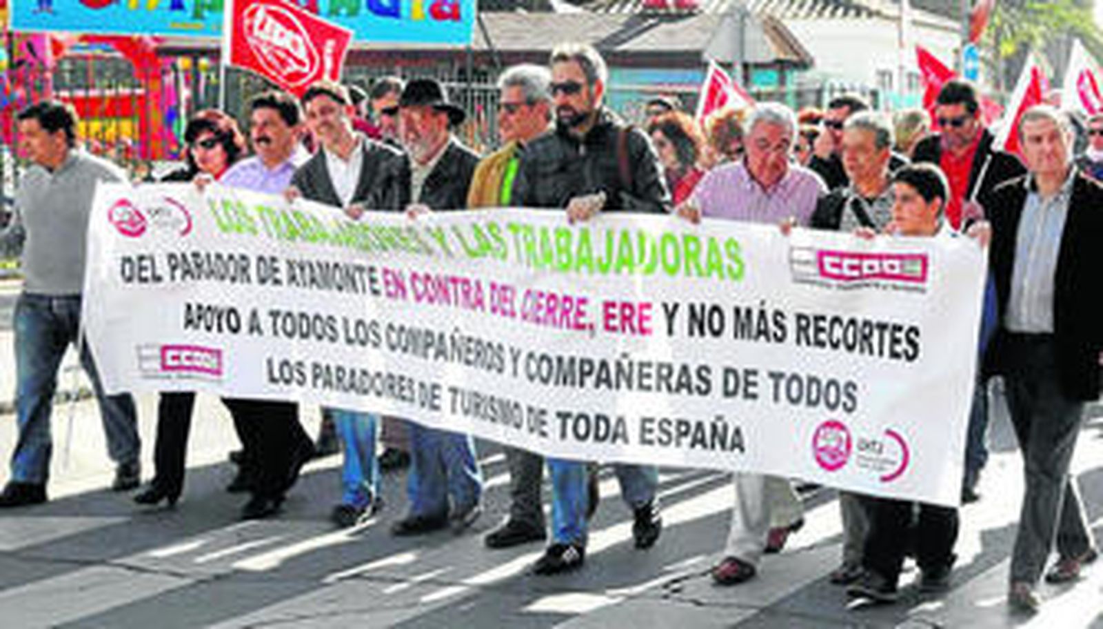 Manifestación celebrada el pasado domingo en Ayamonte contra el cierre y el ERE en el Parador.