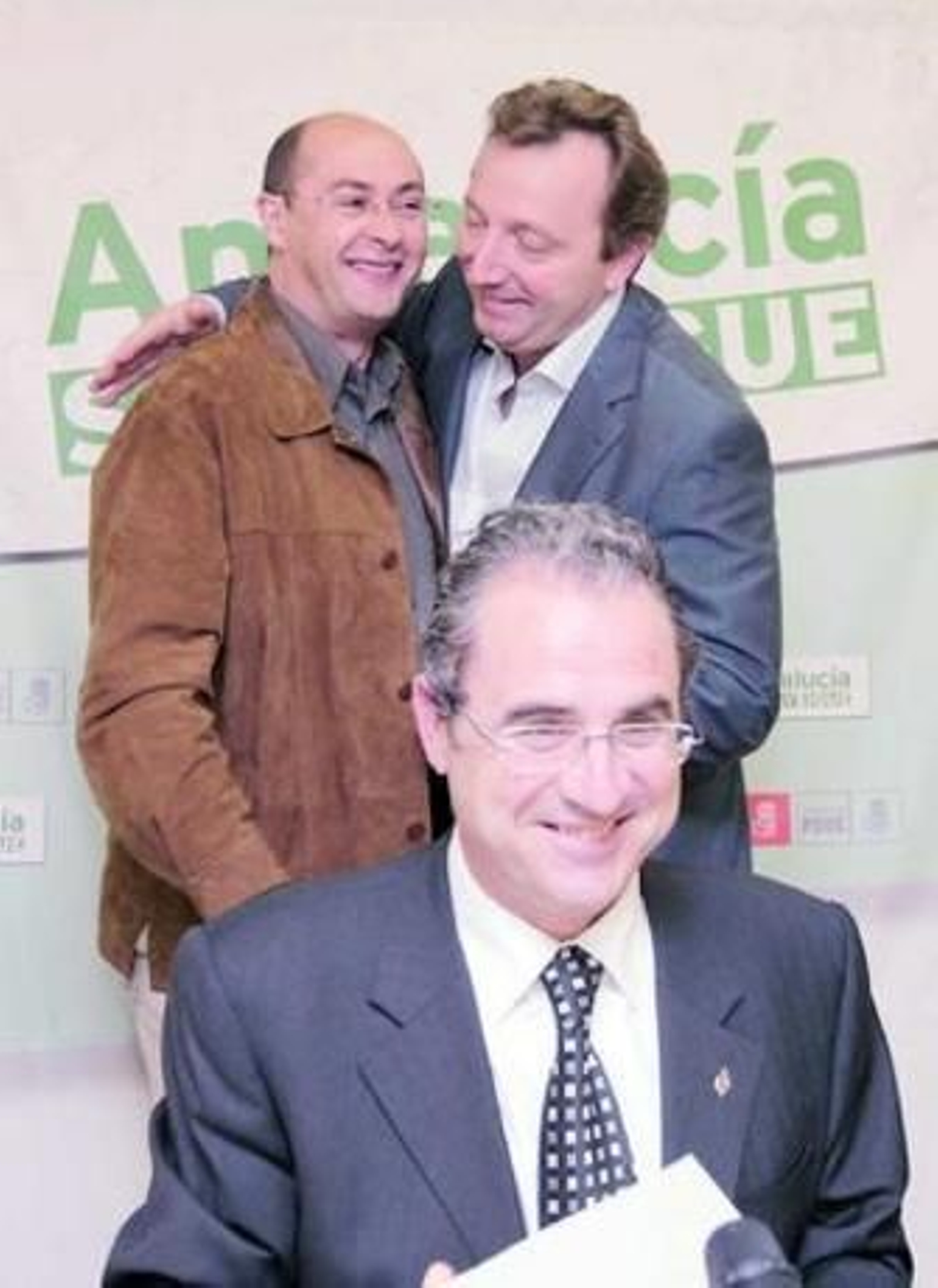 Miguel Corpas, Manuel Recio y Diego Asensio, ayer en el PSOE.