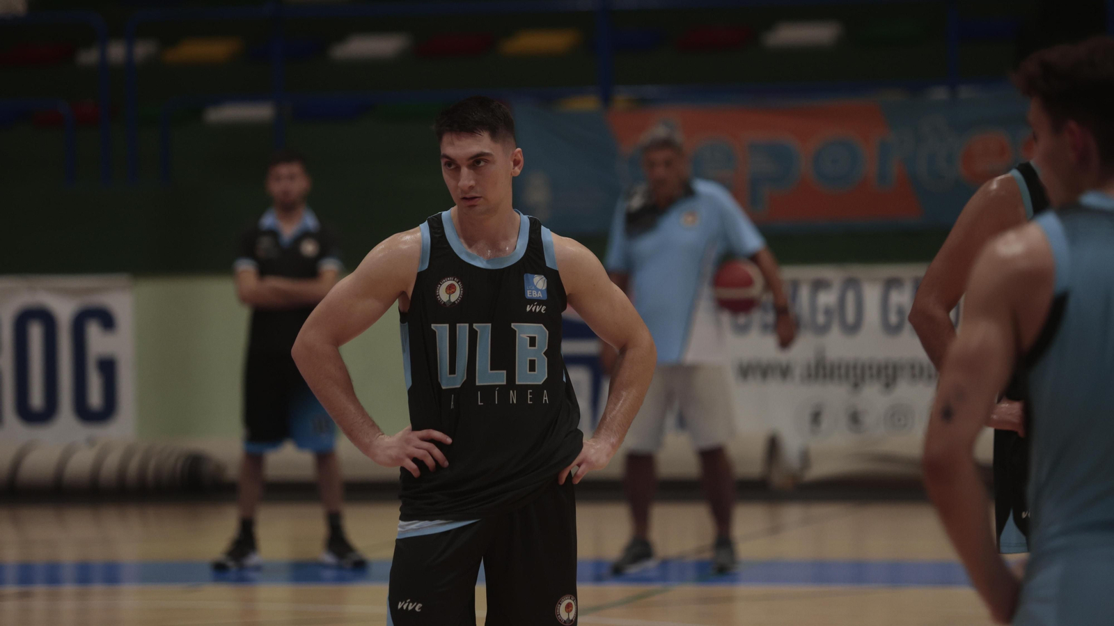 Las fotos del entrenamiento del ULB en el pabellón de la Línea