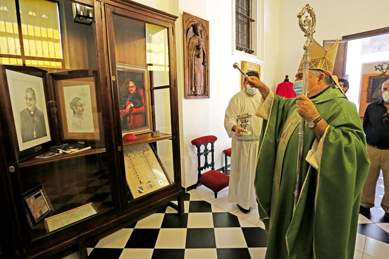 Misa en recuerdo del obispo Rafael Bellido Caro