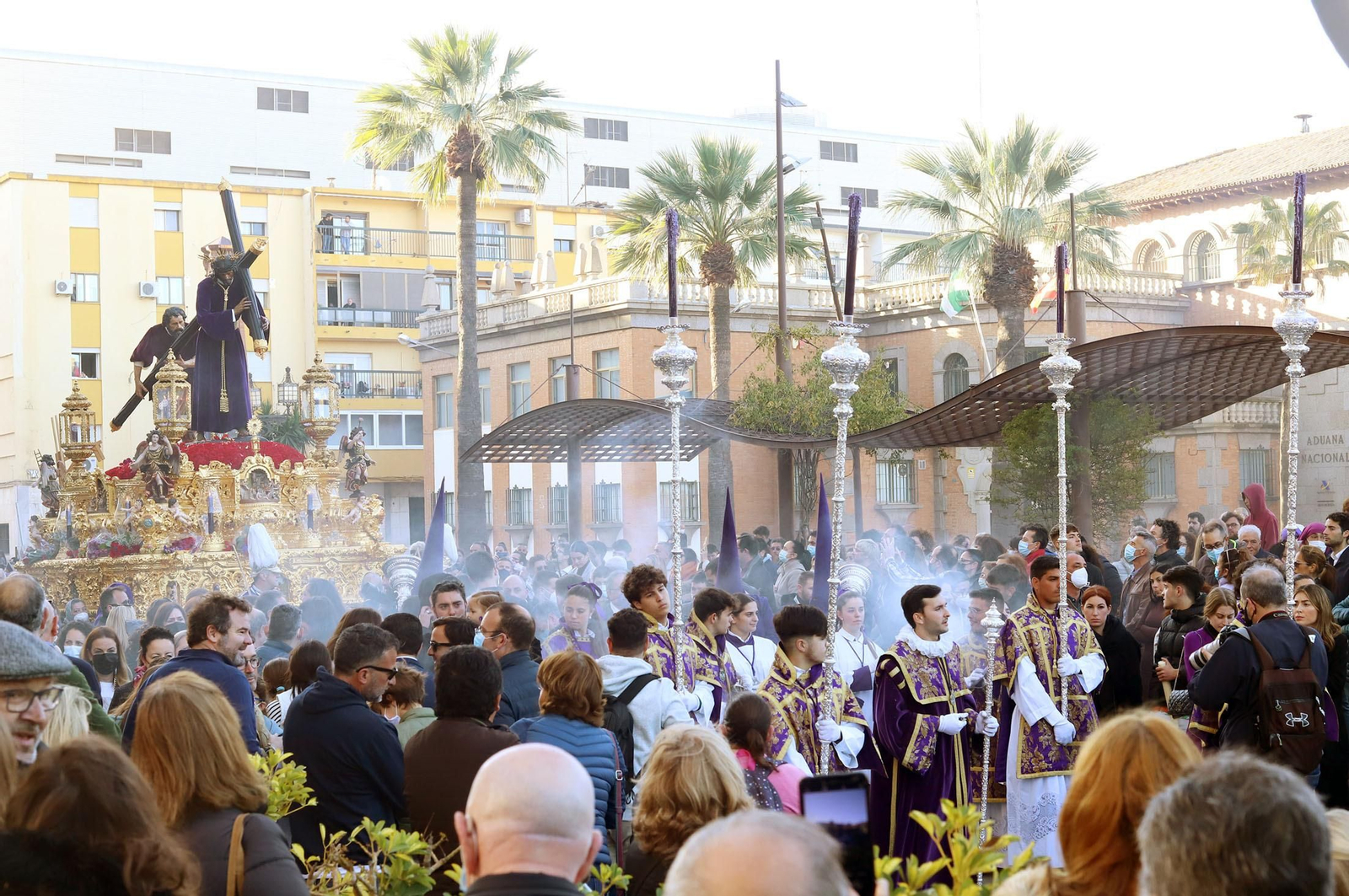 Imágenes del Nazareno en la madrugá de Huelva