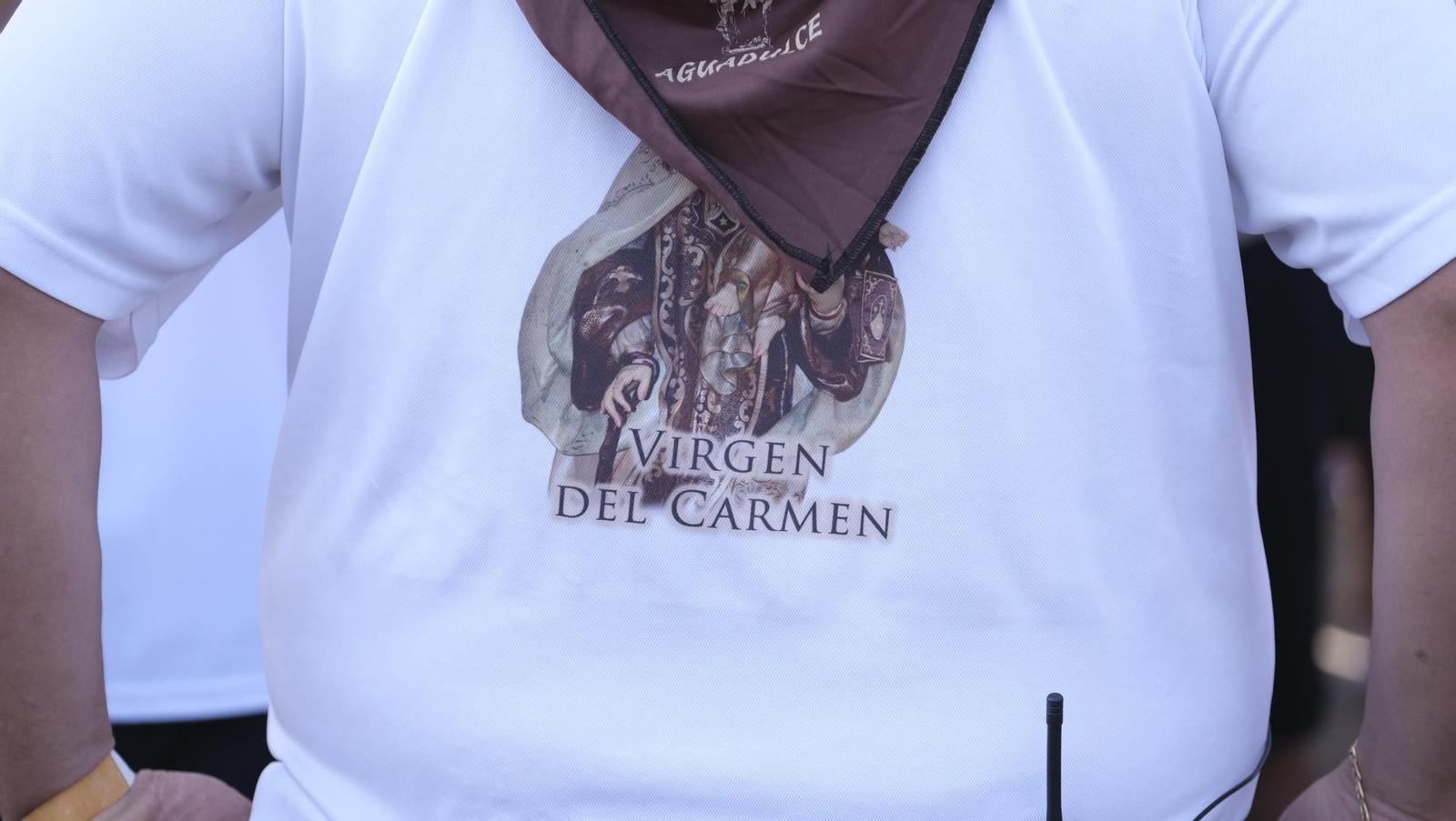 La procesión marítima de la Virgen del Carmen en Aguadulce, en imágenes