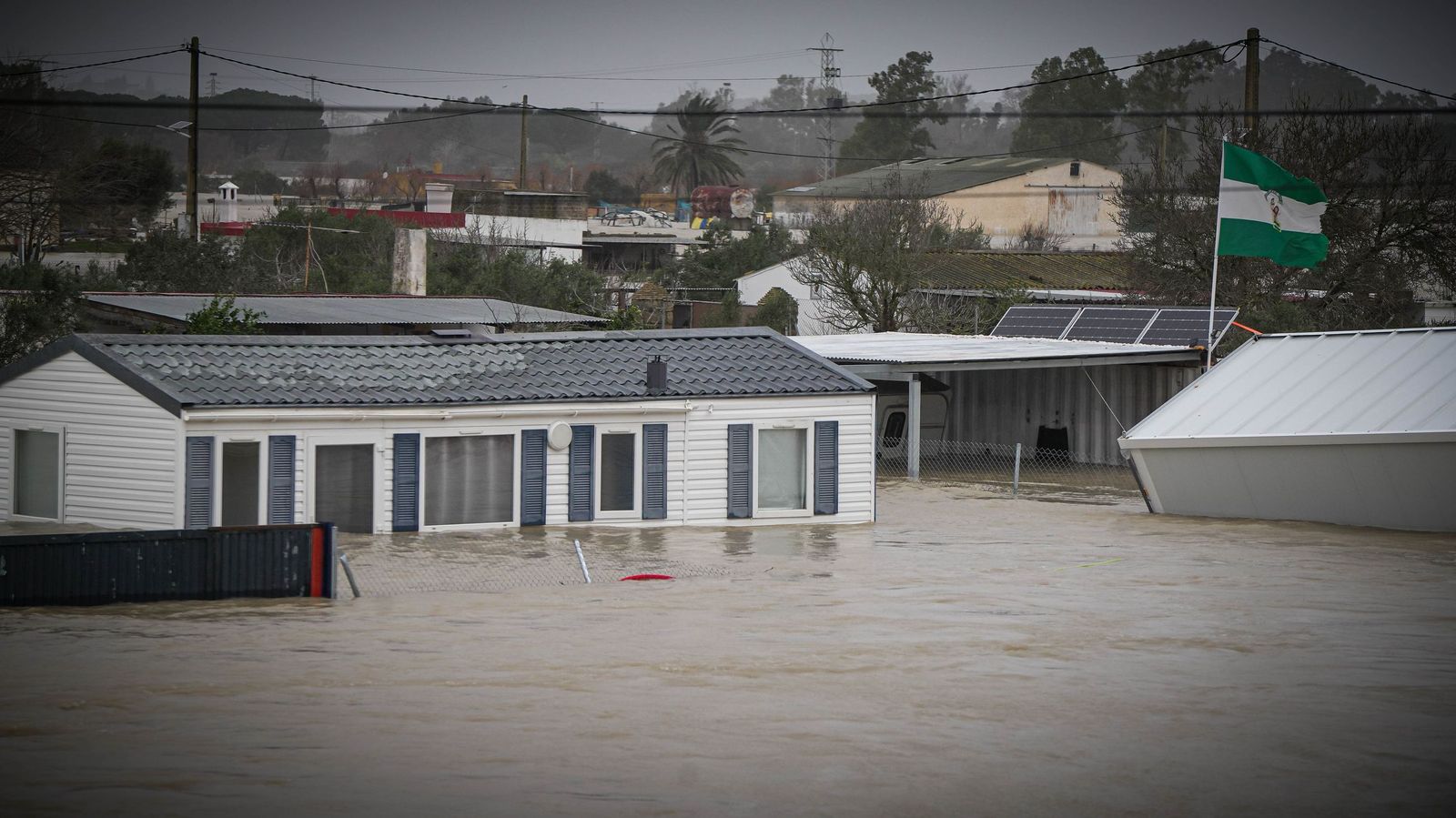 Así trabajan los grupos de élite de la Guardia Civil en las inundaciones en Jerez