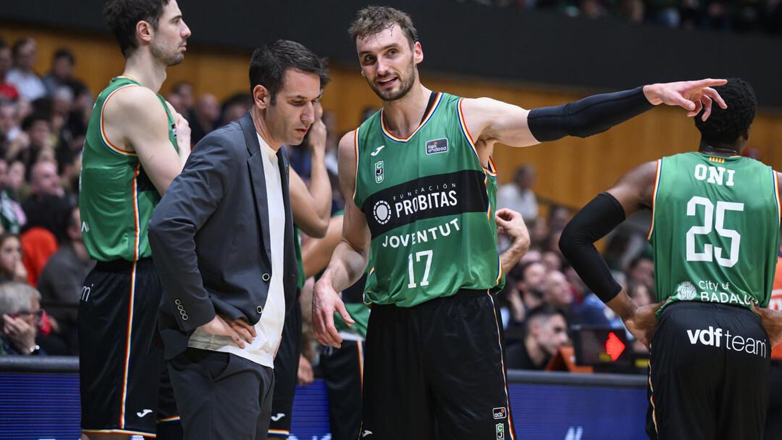 Dekker con Miret. Dekker con Miret.