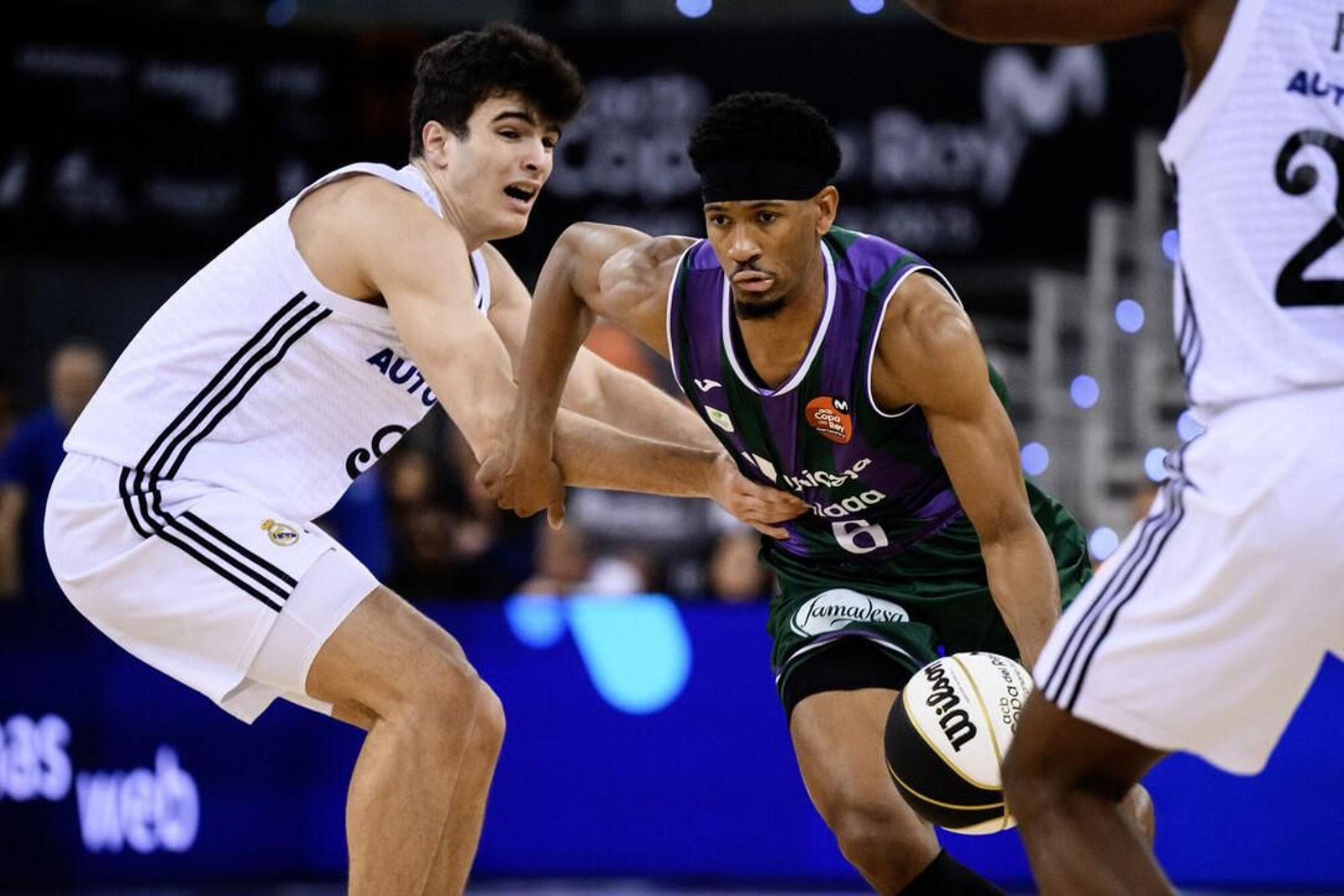 El Unicaja, campeón de Copa: Todas las imágenes del partido, la fiesta y la llegada a Málaga