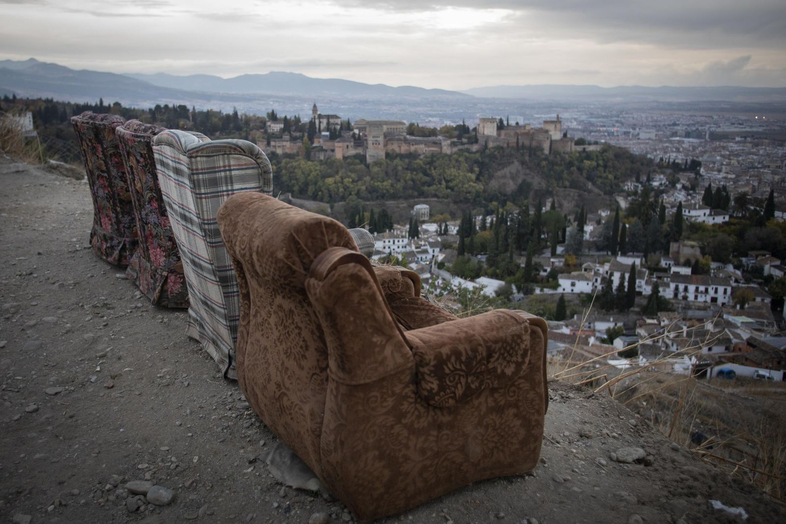 Fotos de San Miguel Alto, el barrio de Granada que pende de un hilo