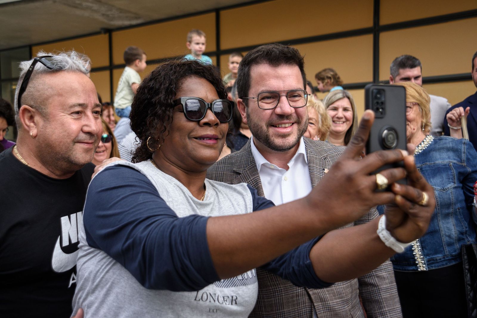Las fotos de la jornada electoral en Cataluña