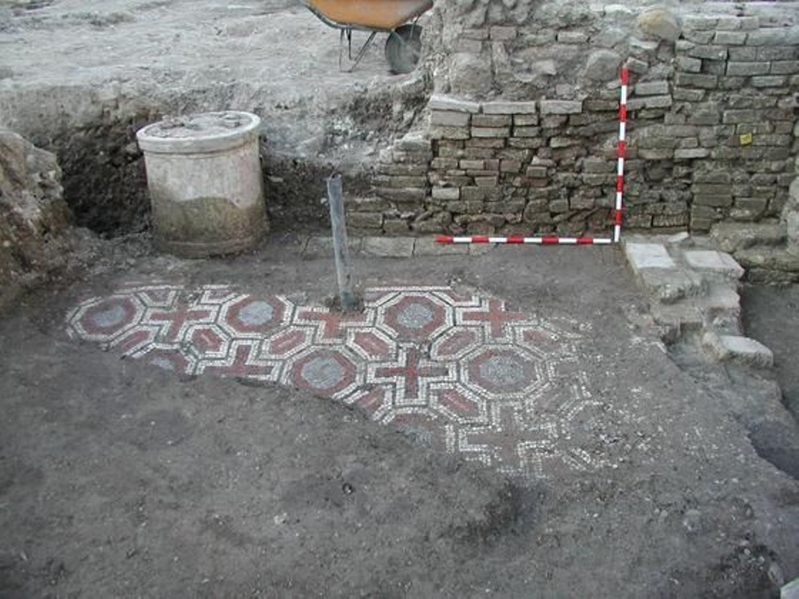 Restos arqueológicos de la Casa Romana.

Foto: Diario de Sevilla