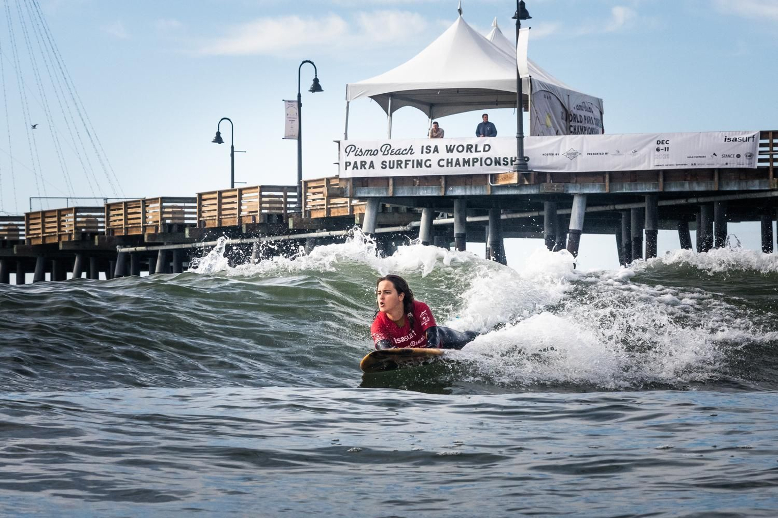 La subcampeona del surf adaptado mundial, Sarah Almagro.