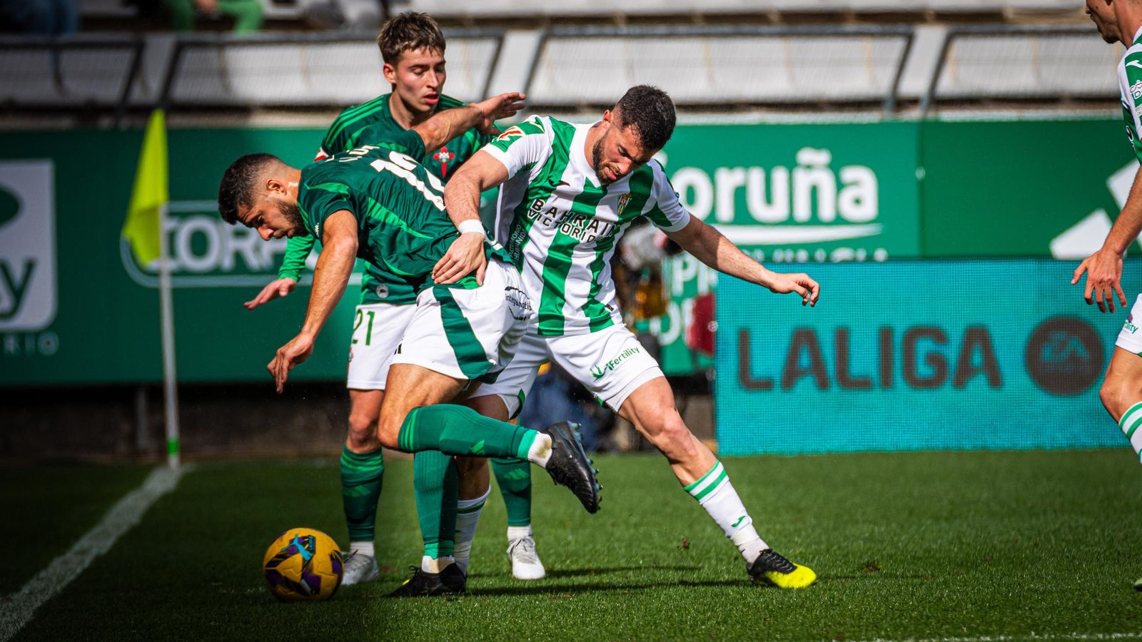 Las mejores fotos del agónico triunfo del Córdoba CF en Ferrol