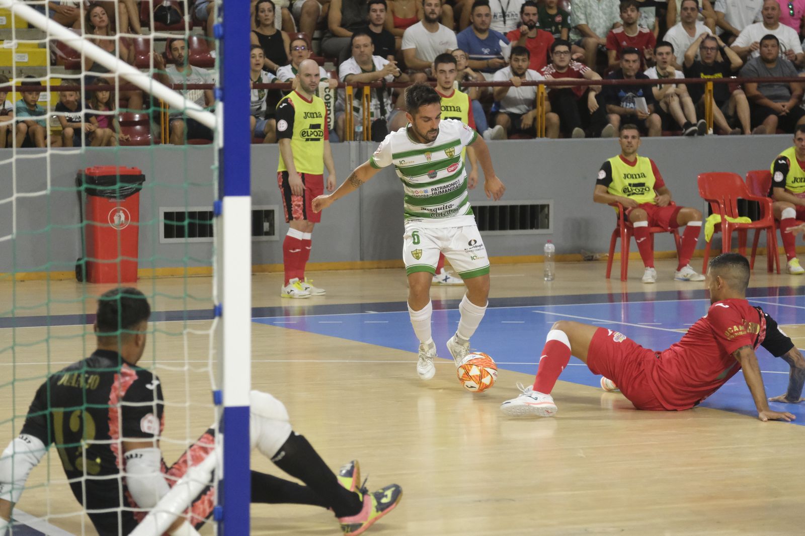 La derrota del Córdoba Futsal ante ElPozo Murcia, en imágenes
