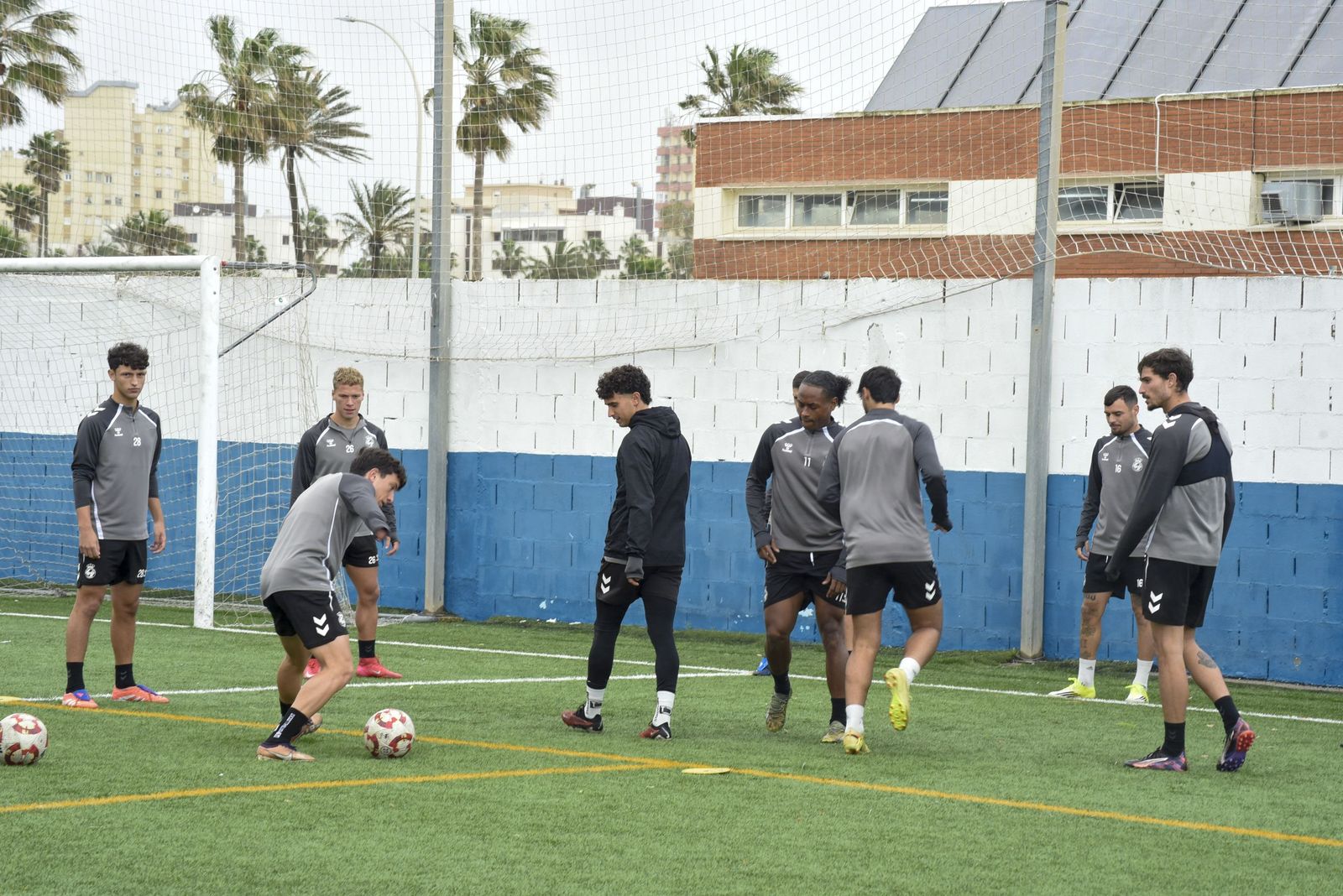 Las fotos del entrenamiento de la Balona previo a su vuelta a la competición en Castilleja