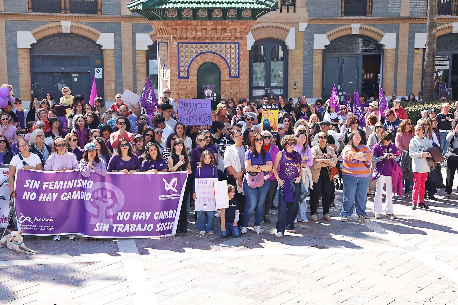 8M: Las fotografías de la manifestación del Día de la Mujer