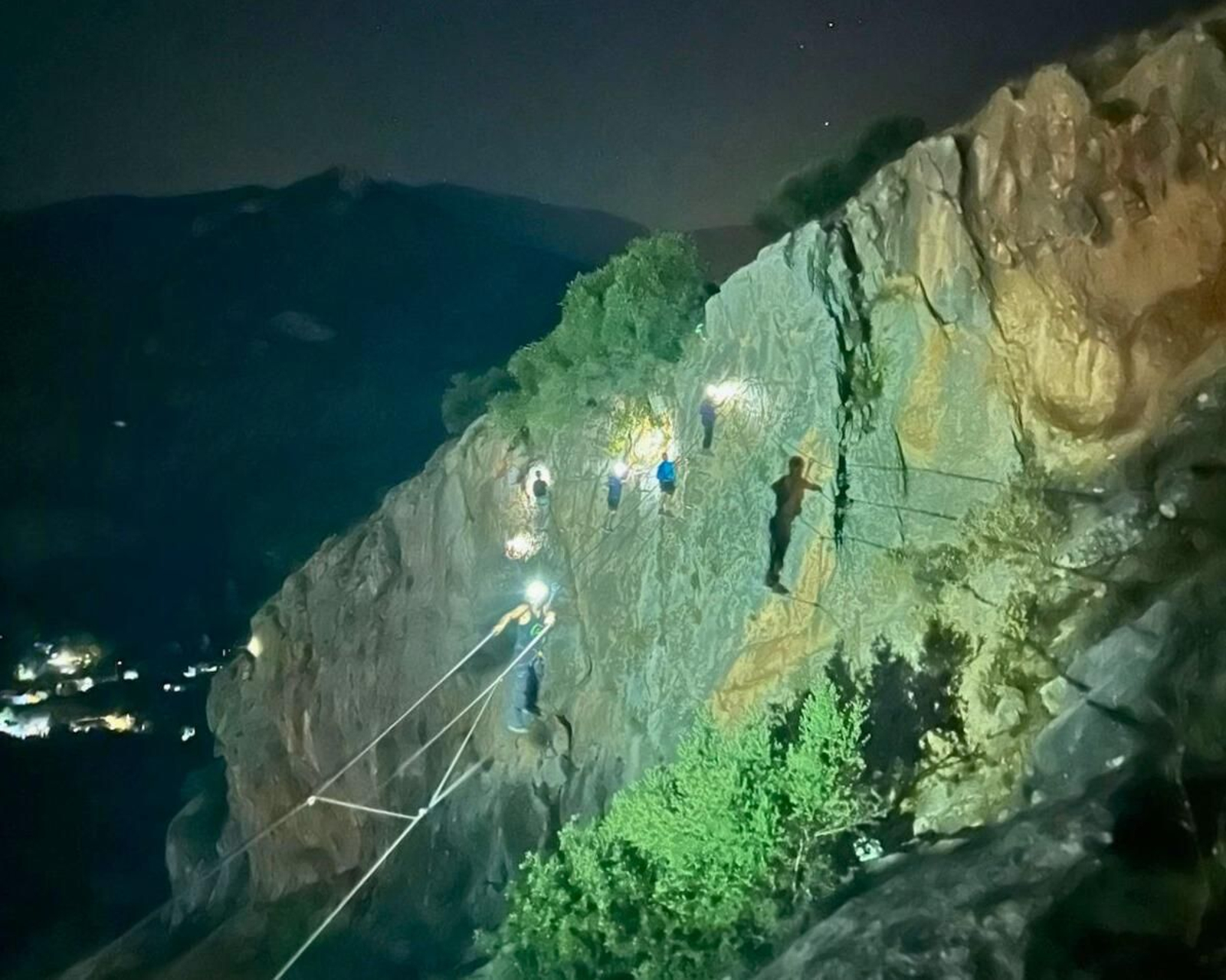 La Vía Ferrata Fuente de la Peña en Jaén en imágenes: adrenalina, naturaleza y vistas de ensueño La Vía Ferrata Fuente de la Peña en Jaén en imágenes: adrenalina, naturaleza y vistas de ensueño