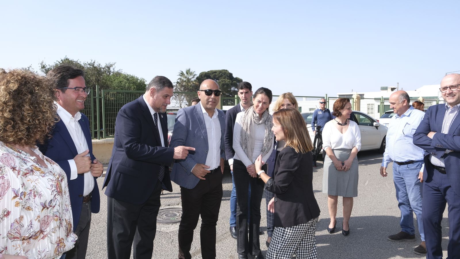 Imágenes de la caravana Frutibús, alimentación saludable, en Las Norias (El Ejido)