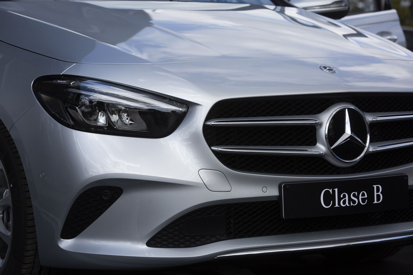 Vea las imágenes de la presentación del nuevo Mercedes Benz clase B