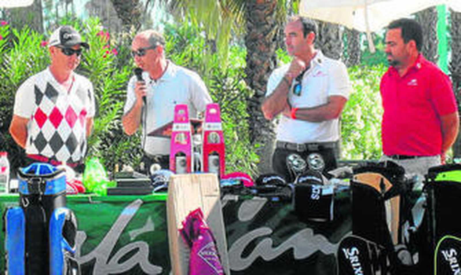 Un momento de la entrega de premios de este campeonato disputado en Isla Canela.