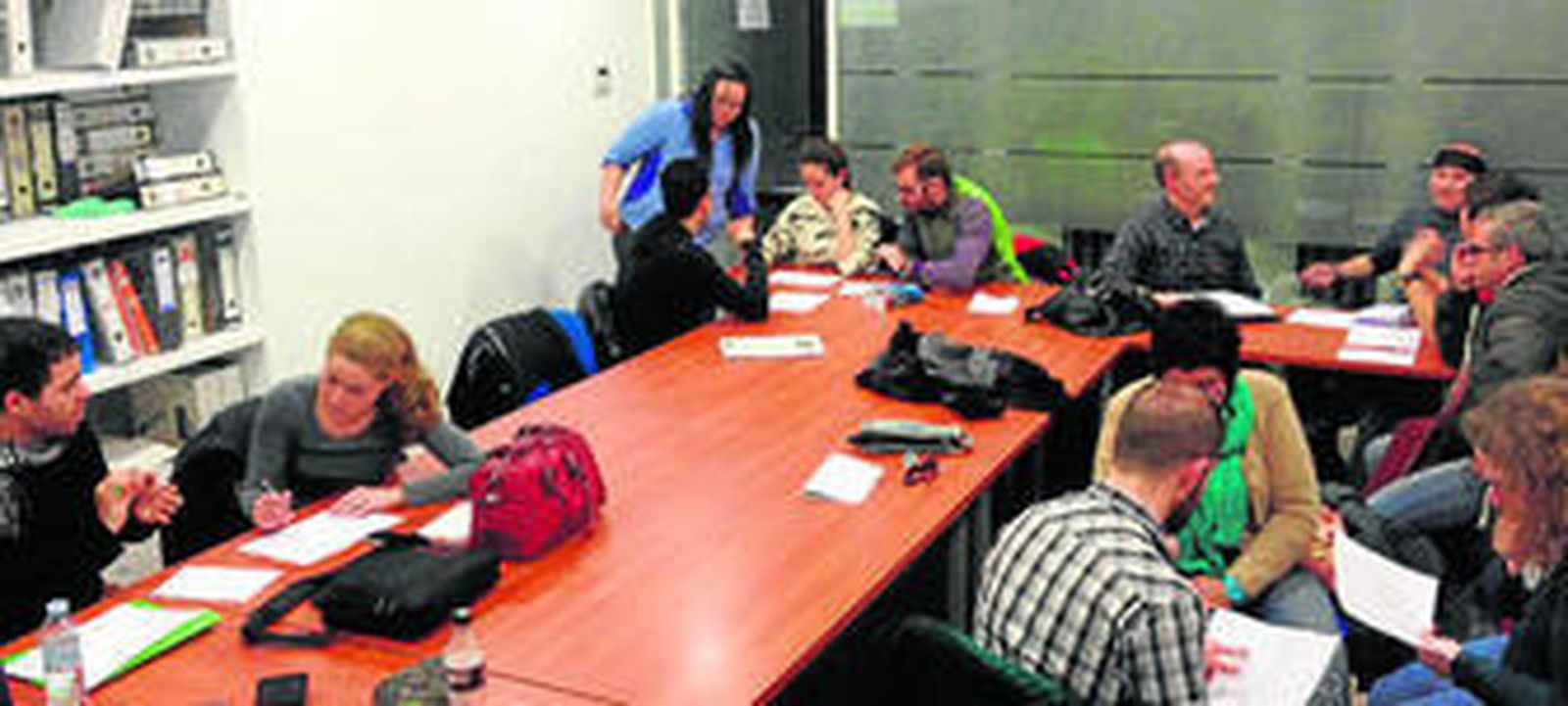 Alumnos de un programa de la Asociación Arrabal en una imagen de archivo.