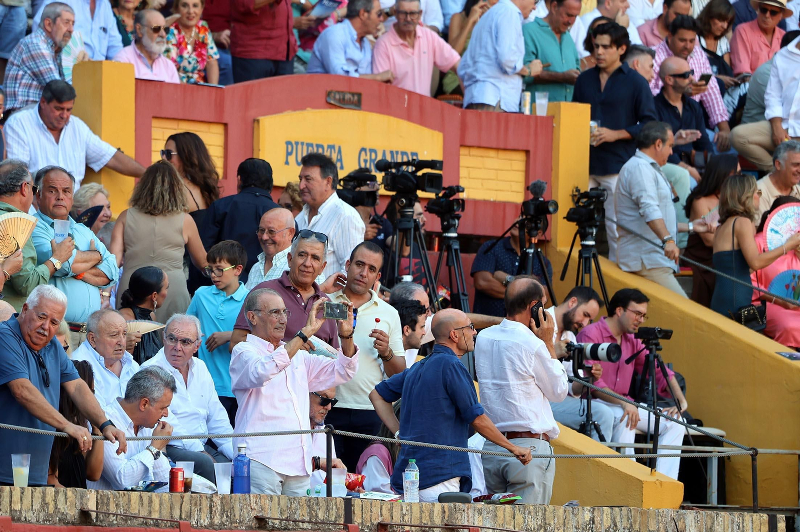 Búscate en la Plaza de Toros La Merced durante el Festejo del viernes 1 de agosto