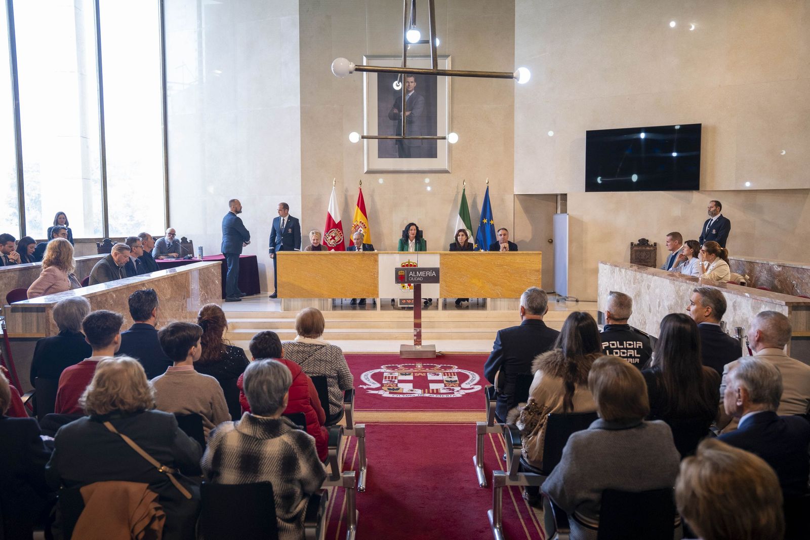 La galería del Escudo de Oro de la Ciudad de Almería a Juan Rigaud