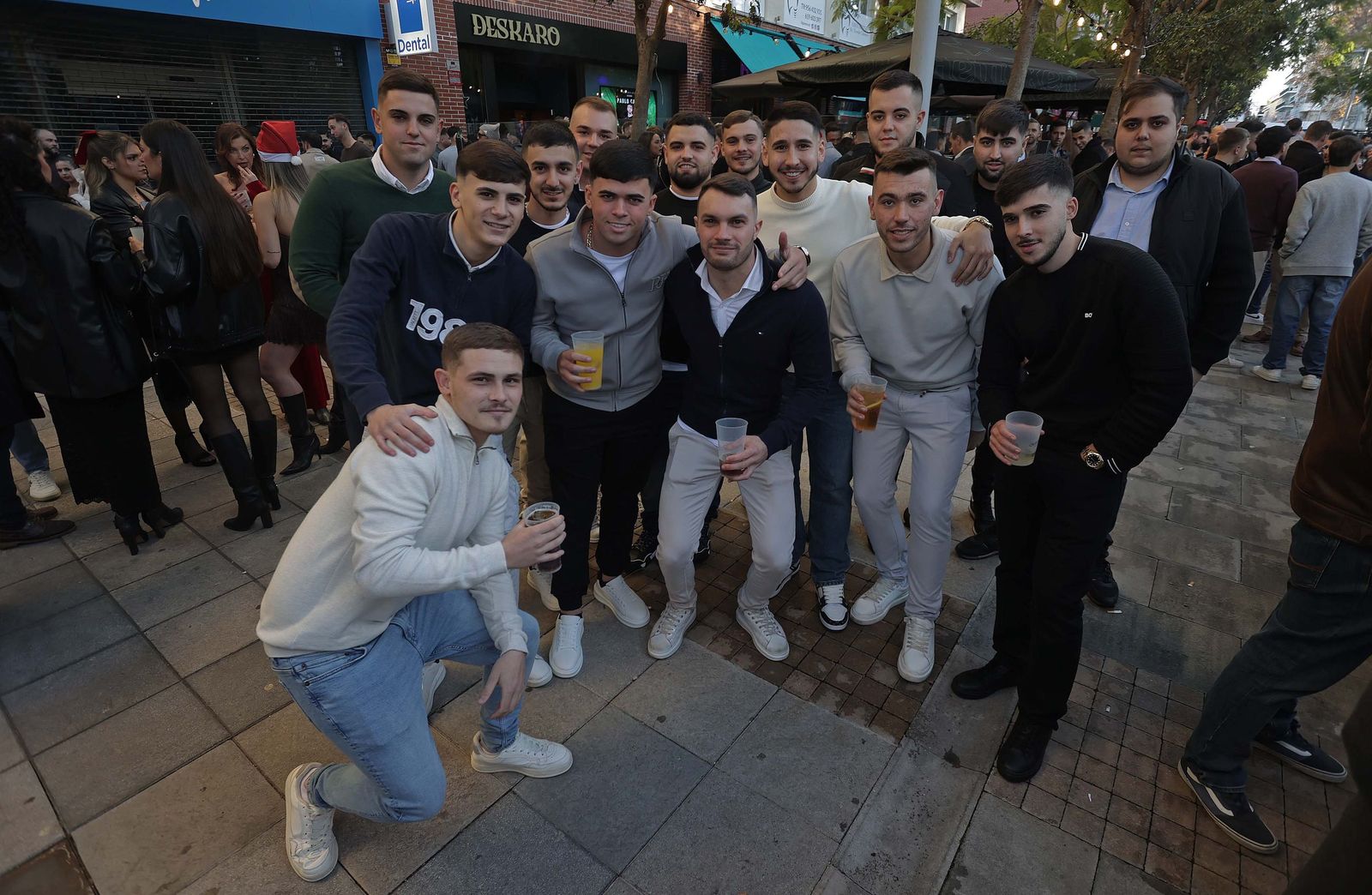 Búscate en las fotos de la celebración del 24 de diciembre en Algeciras